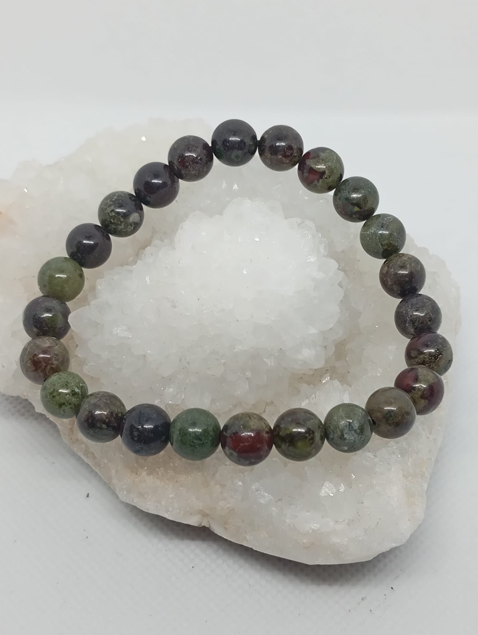 105 Pulseira Sangue de Dragão 8mm - Image 1