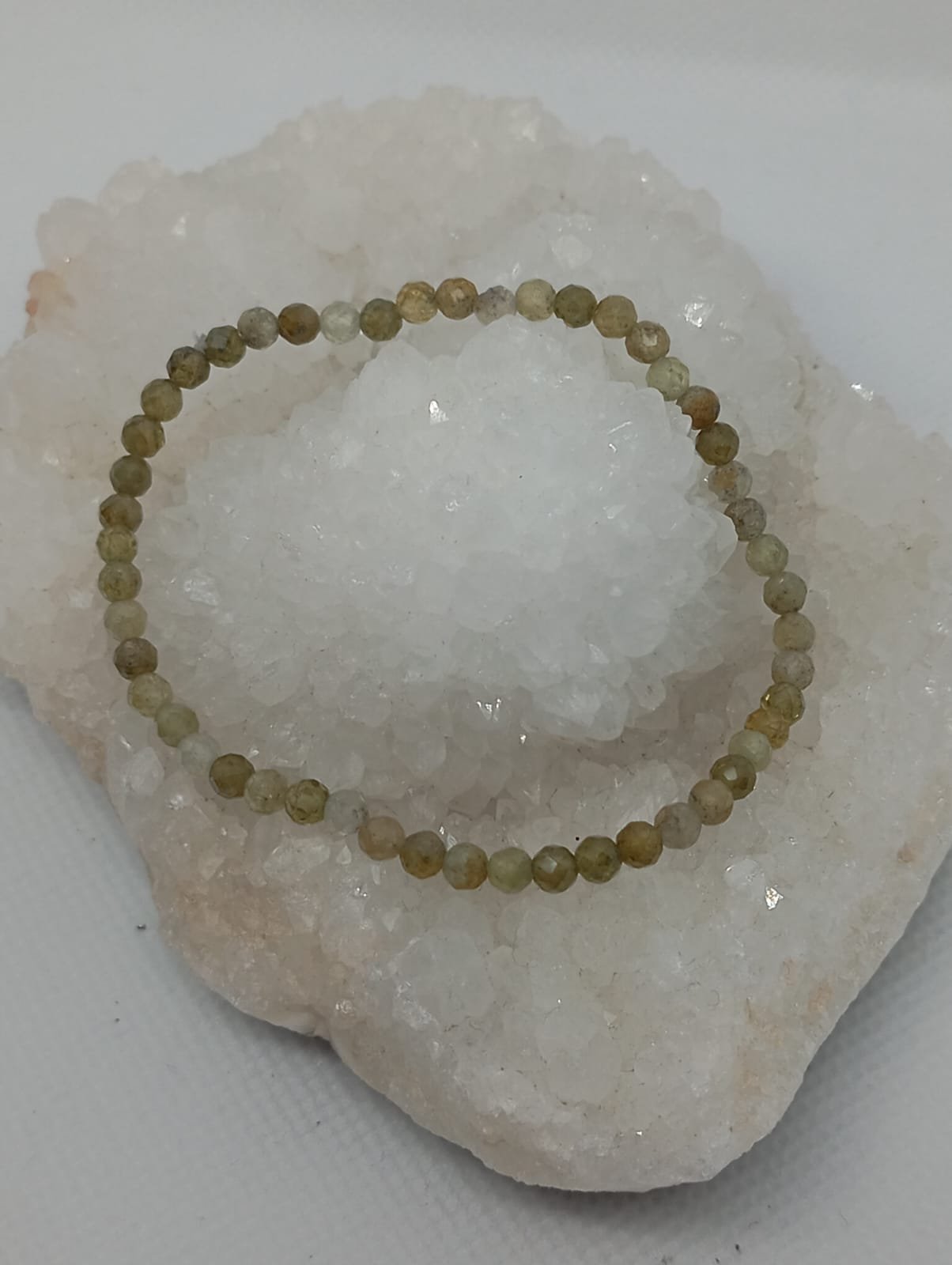 45 Pulseira Facetada Jade Prehnite 2/3mm - Image 1