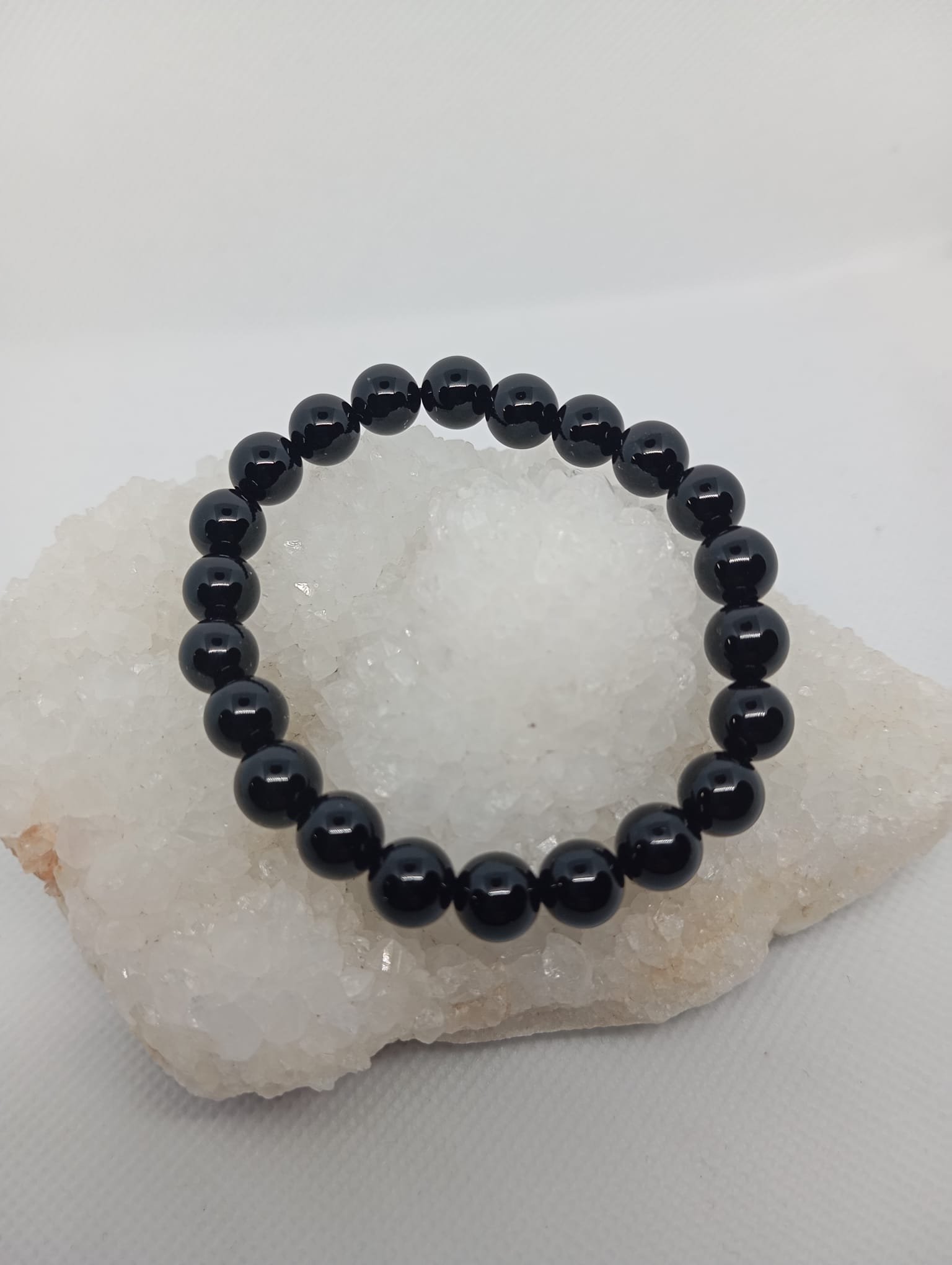 73 Pulseira Onix 8mm - Image 1