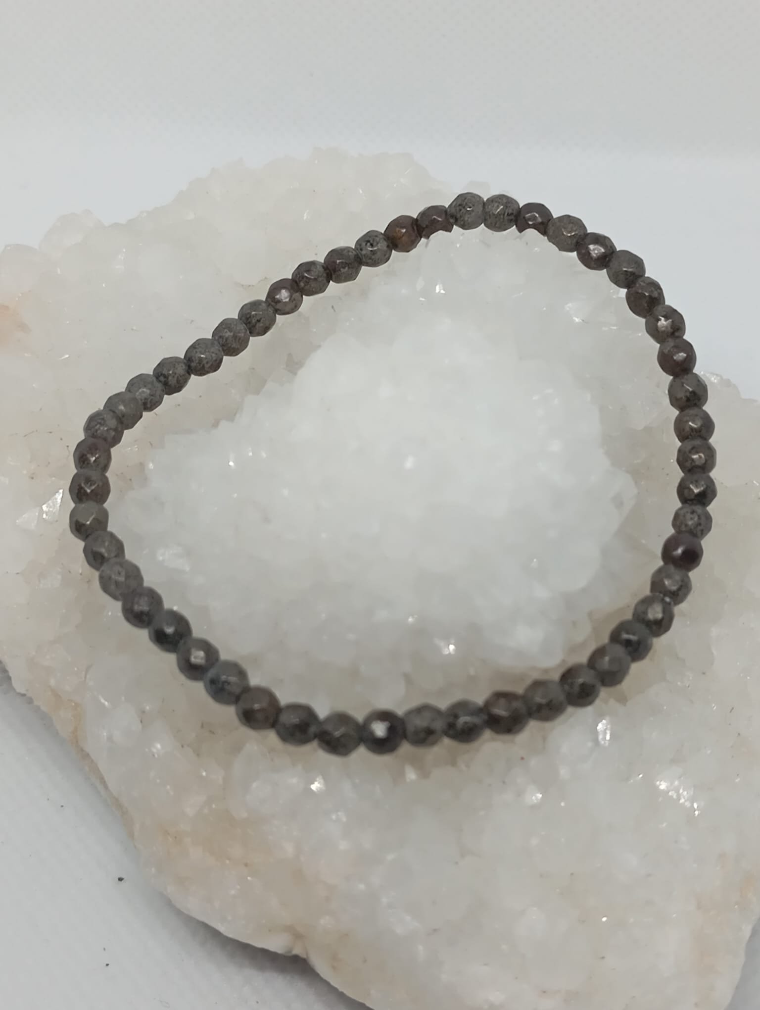 84 Pulseira Facetada Pirite 2/3mm - Image 1